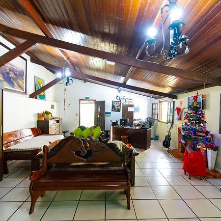 Hostel Chapada dos Guimarães Dış mekan fotoğraf